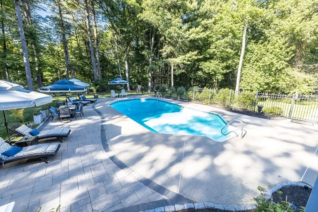 Photo of 10 Winston Rd.