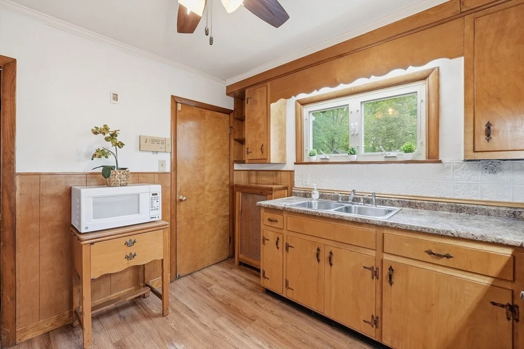 Photo of 11 Wildrose Avenue