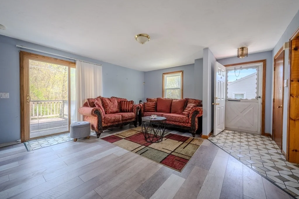 Photo of 38 Parsons Hill Dr