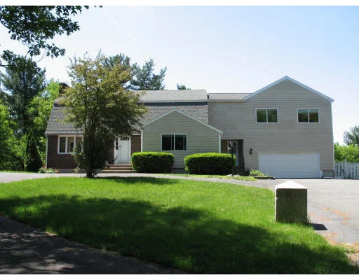 Photo of 229R Walnut