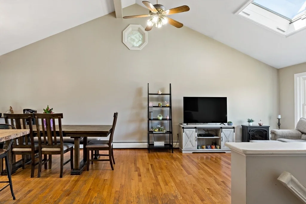 Photo of 5 Daniel Ln