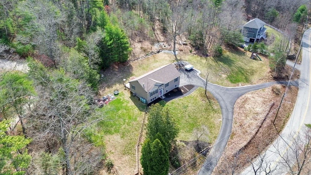 Photo of 301 Podunk Rd