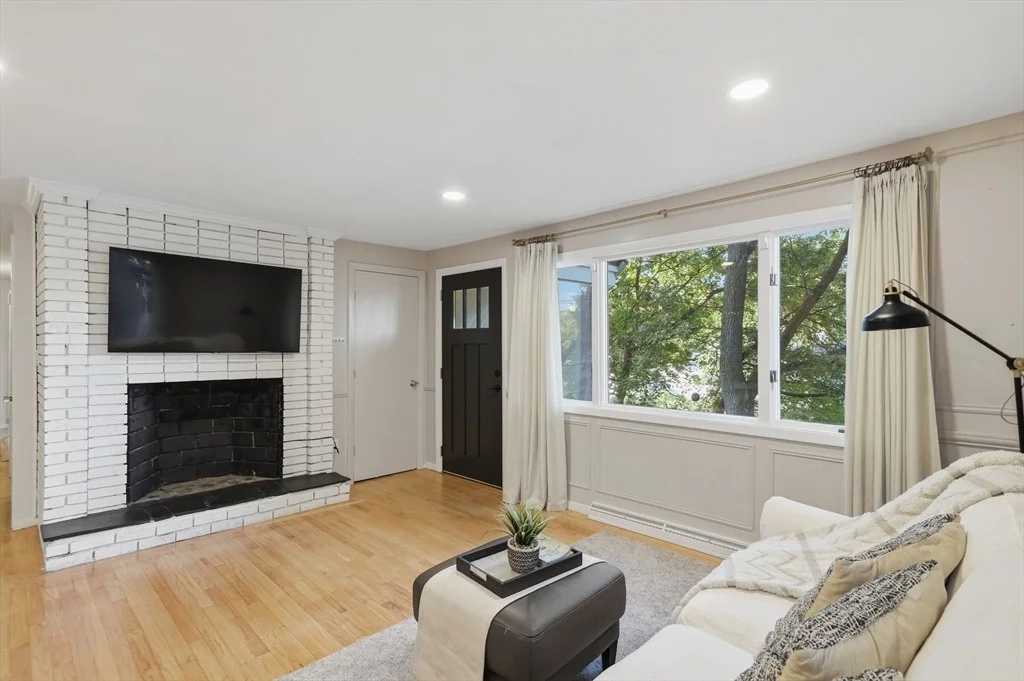 Photo of 334 Rogers St