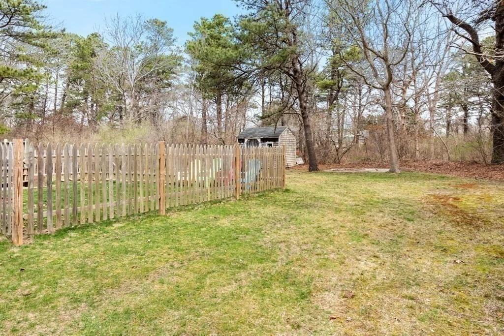 Photo of 37 Triangle Cir