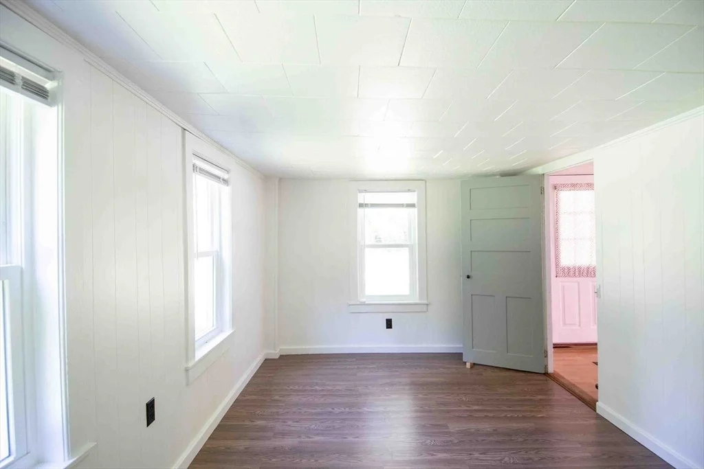 Photo of 75 Lyman Rd