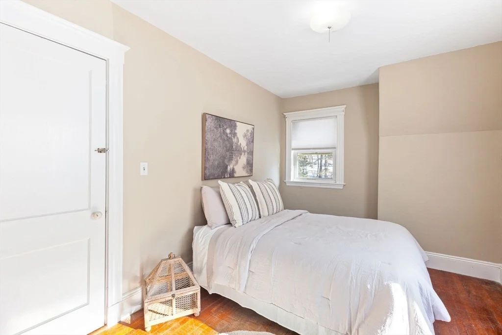 Photo of 177 Oak St