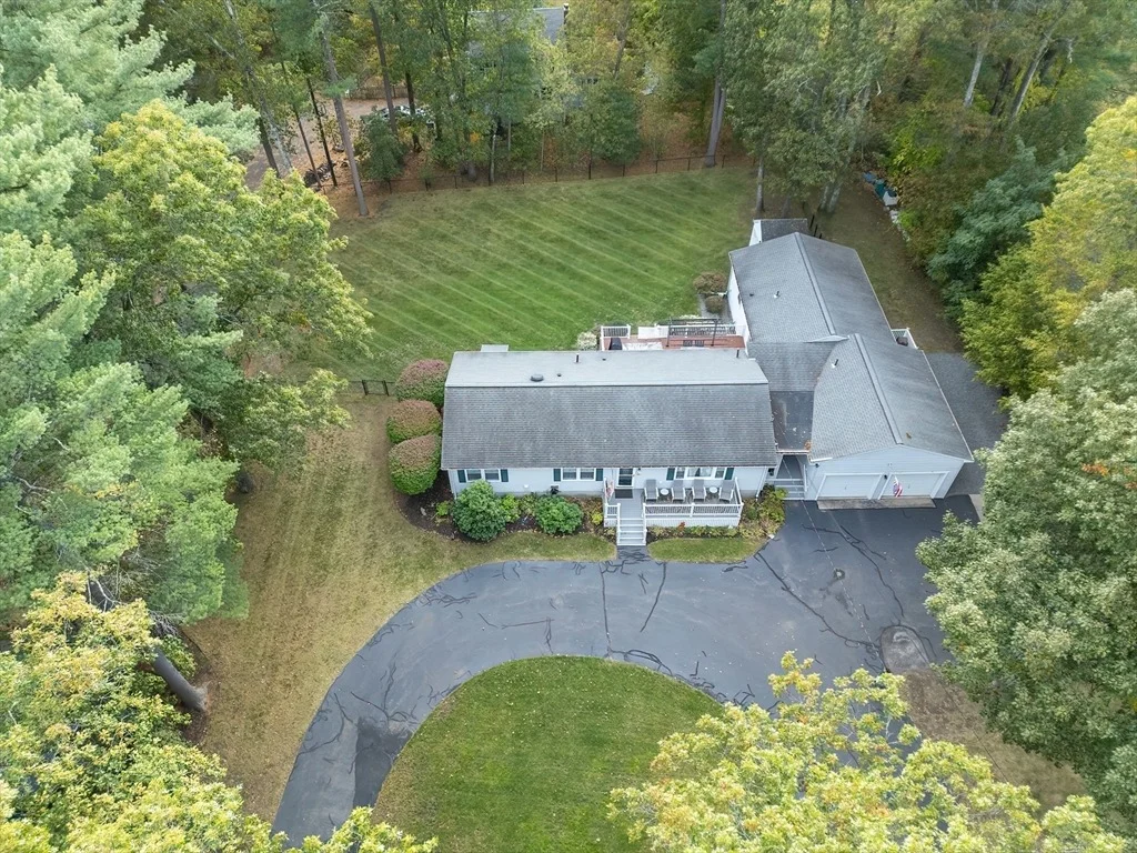 Photo of 47 Lakeview Ave