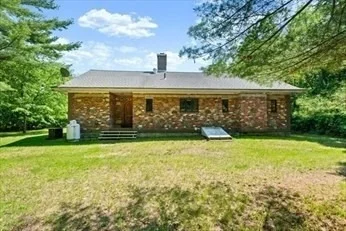 Photo of 697 Lower Rd