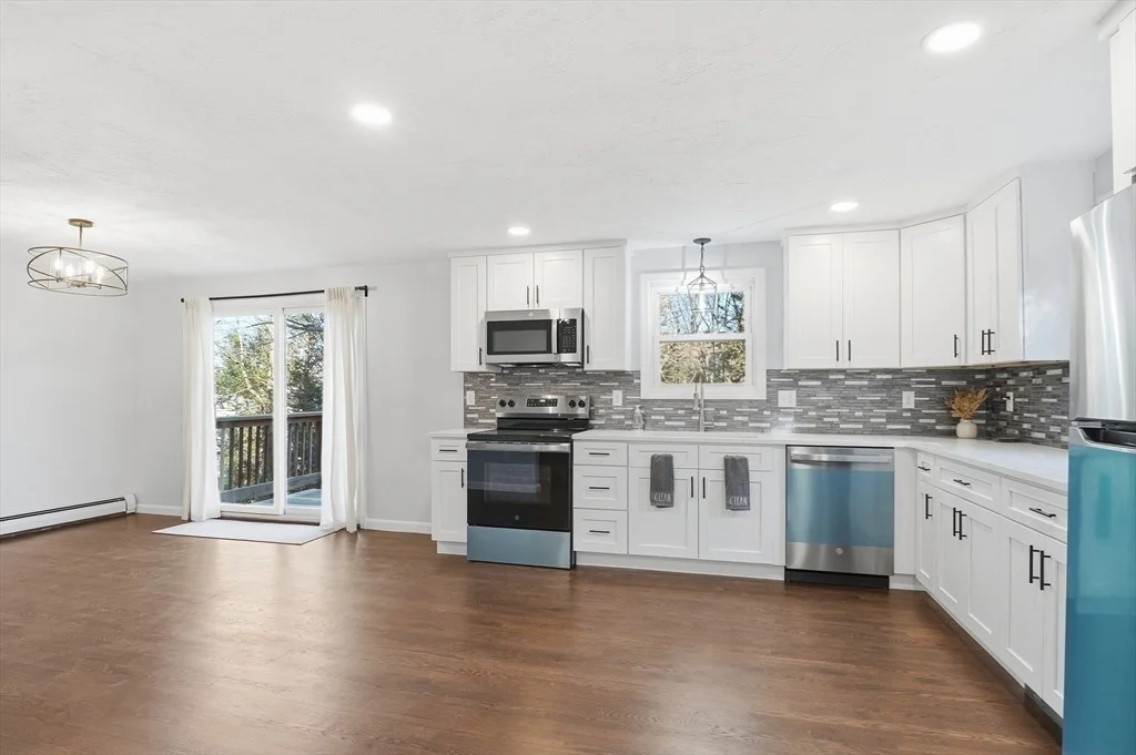 Photo of 2 Laurel Lane