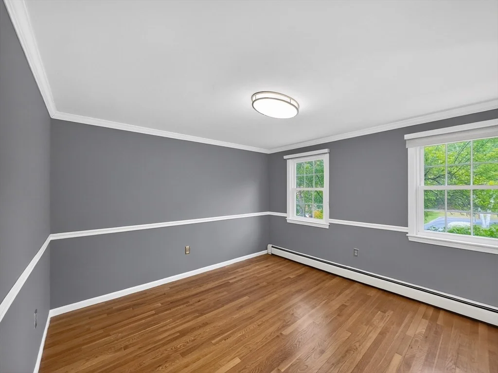 Photo of 19 Tilton Ln