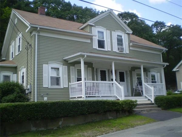 Photo of 444 3rd Ave