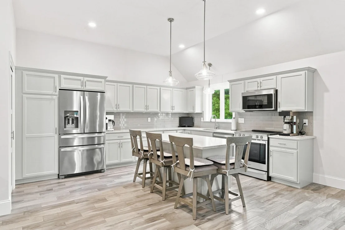 Photo of 59 Waterford Cir