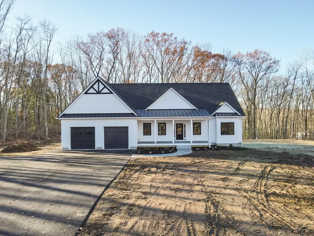 Photo of 364 Townsend Hill Rd