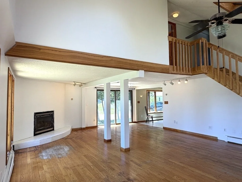 Photo of 115 New Broadway