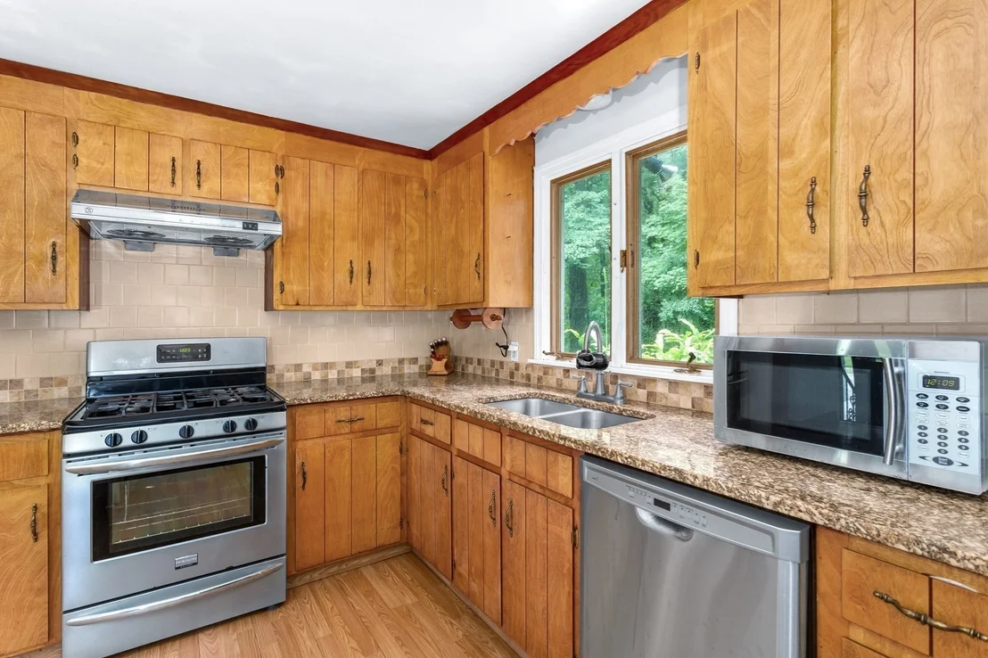Photo of 170 David Rd