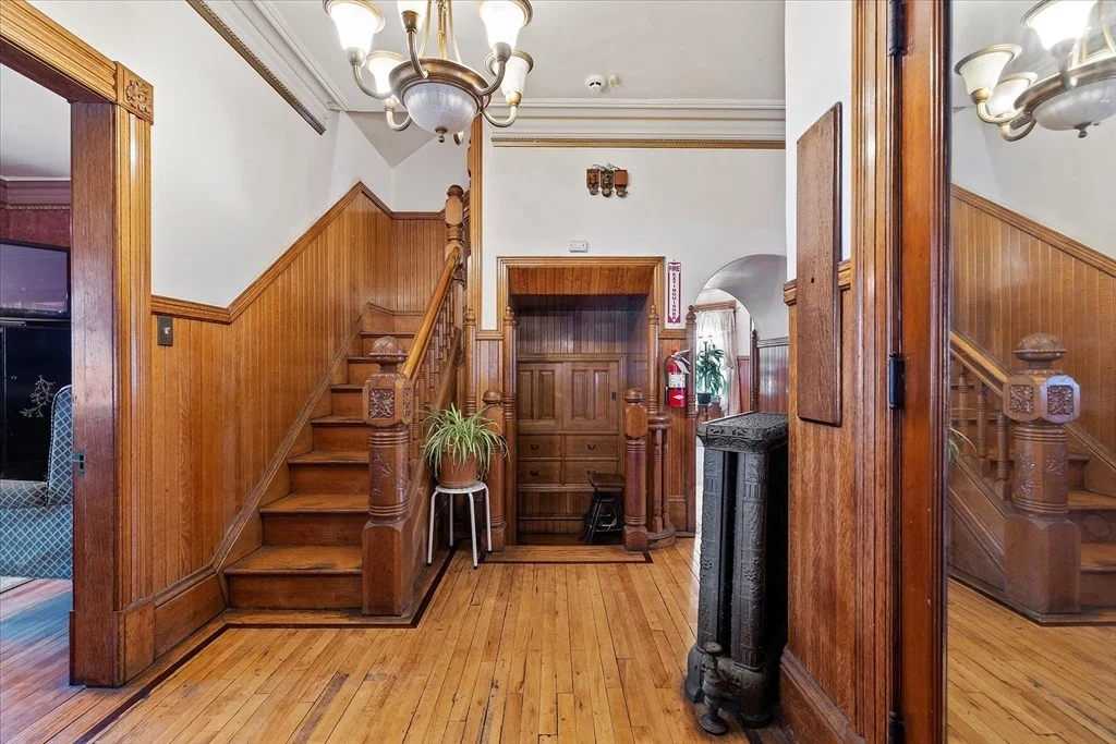 Photo of 503 School St