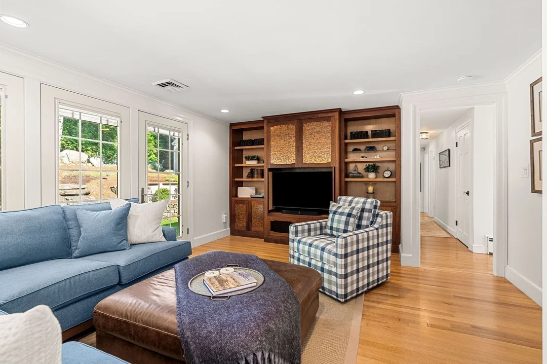 Photo of 5 Willowdale Rd