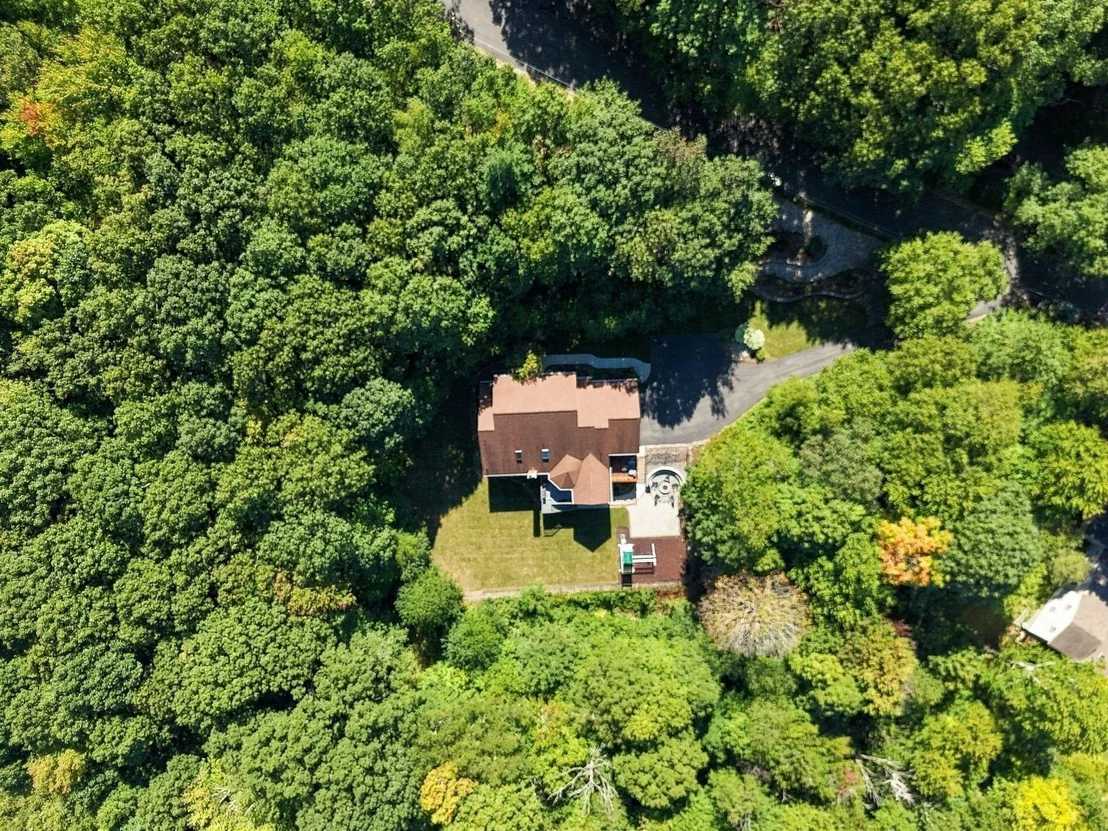 Photo of 2 Highview Circle