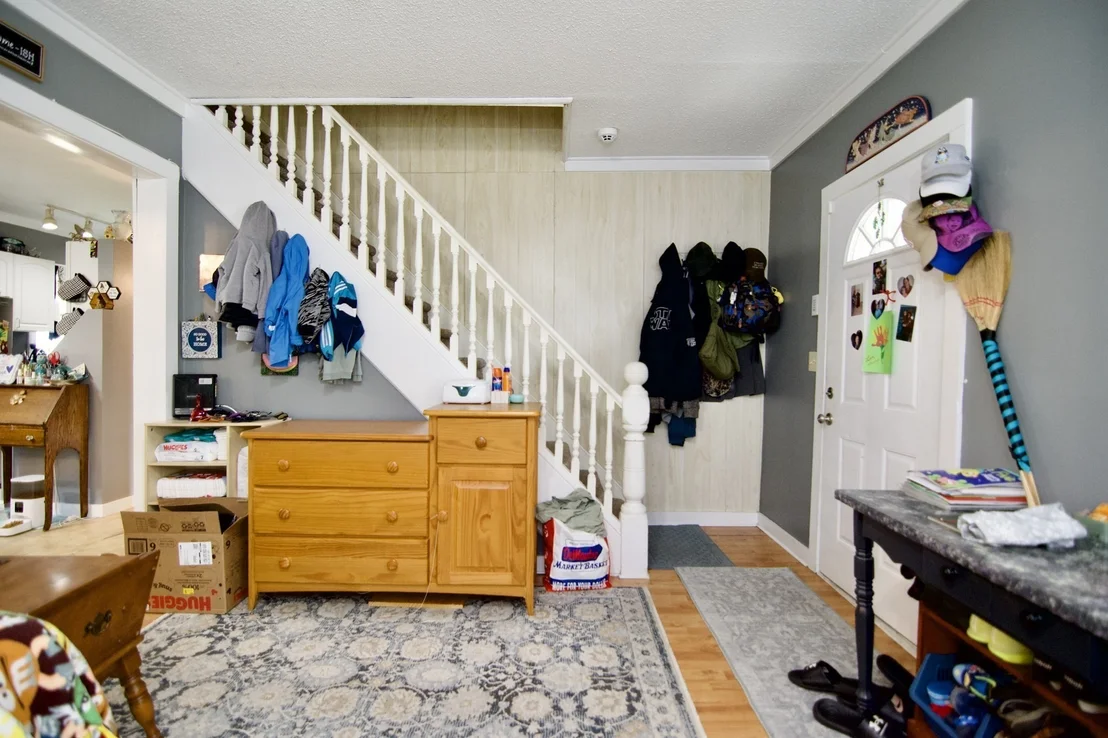 Photo of 35 Thayer Ave