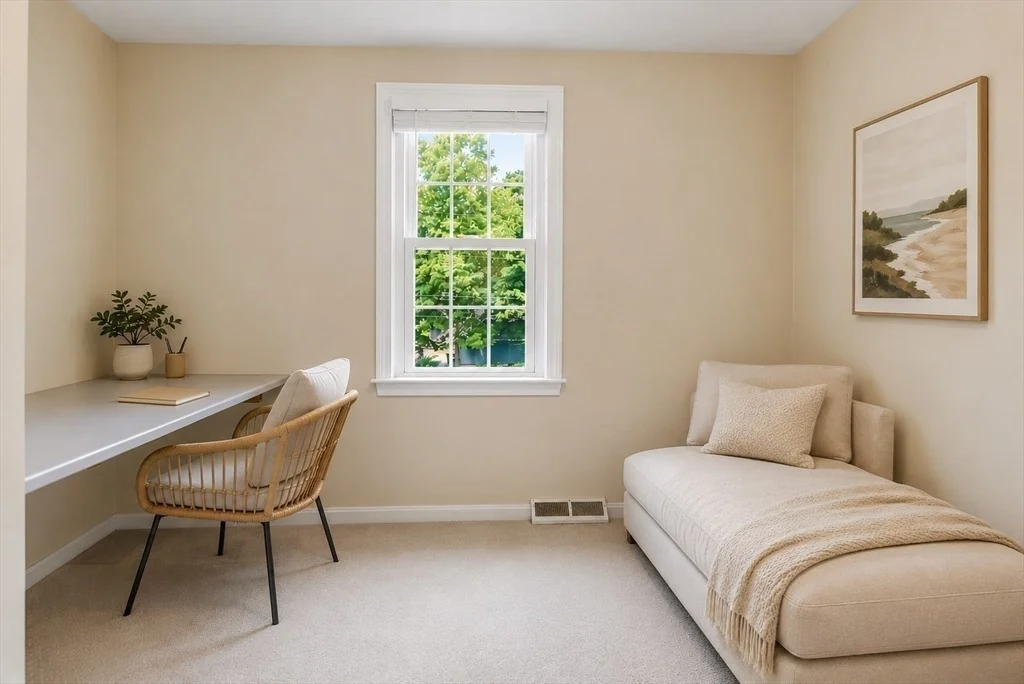 Photo of 10 Strawstone Ln