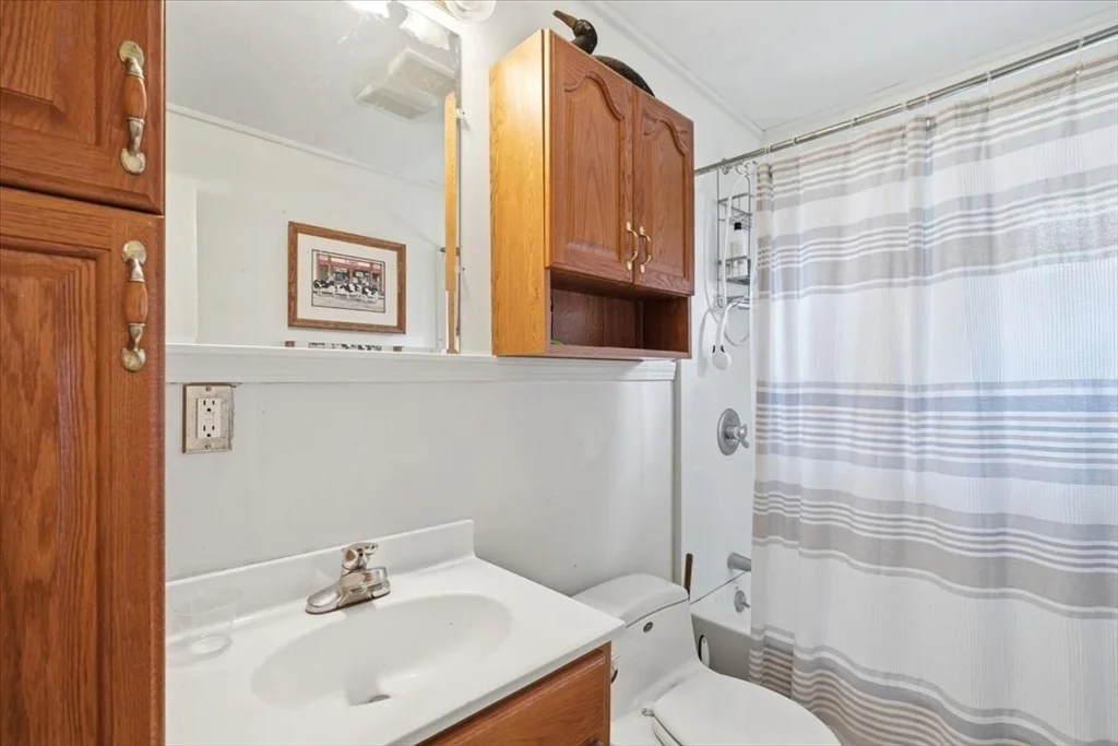 Photo of 127 Pine Ave