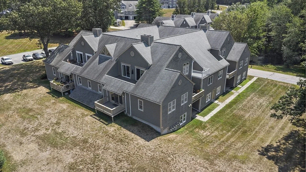 Photo of Unit 8 at 8 Devlin Circle