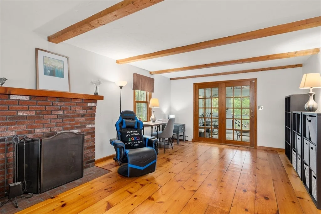 Photo of 5 Fort Apache Dr