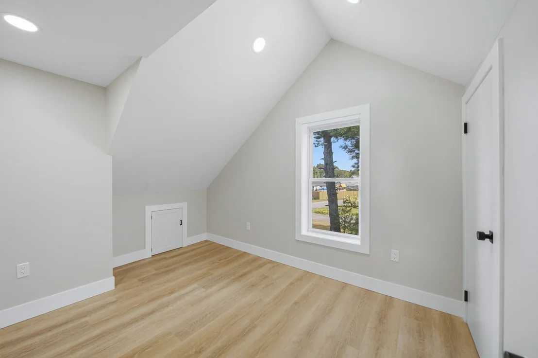 Photo of 31 Chippewa Dr