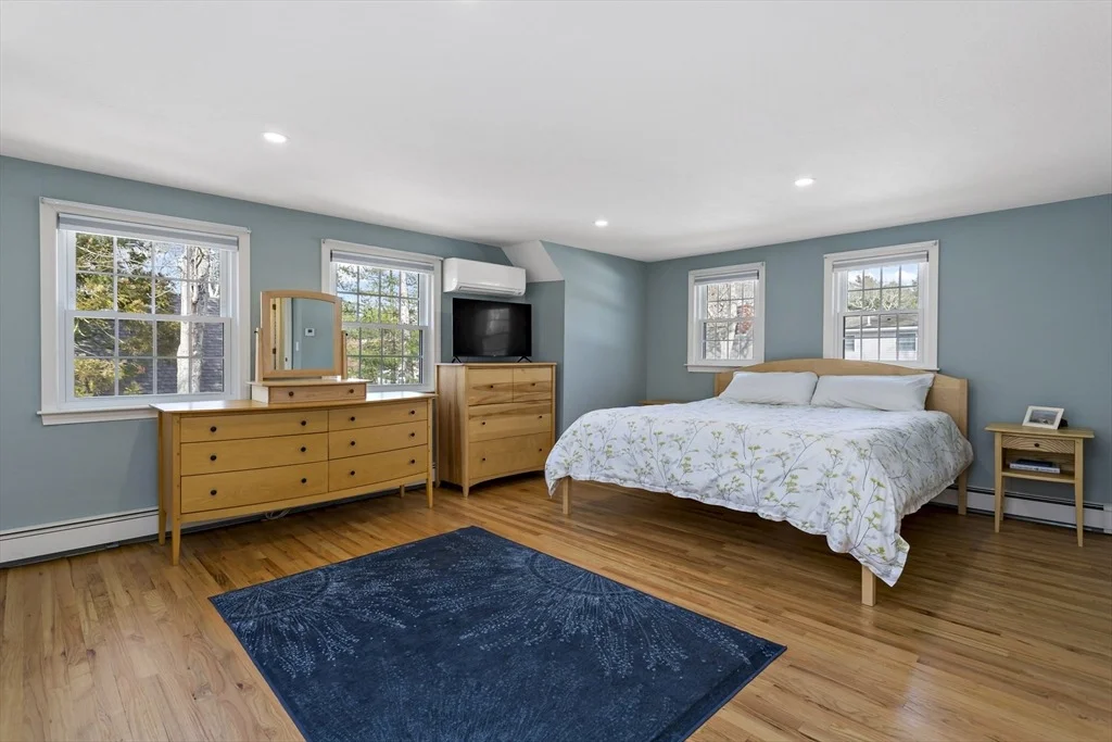 Photo of 50 Deerfield Road