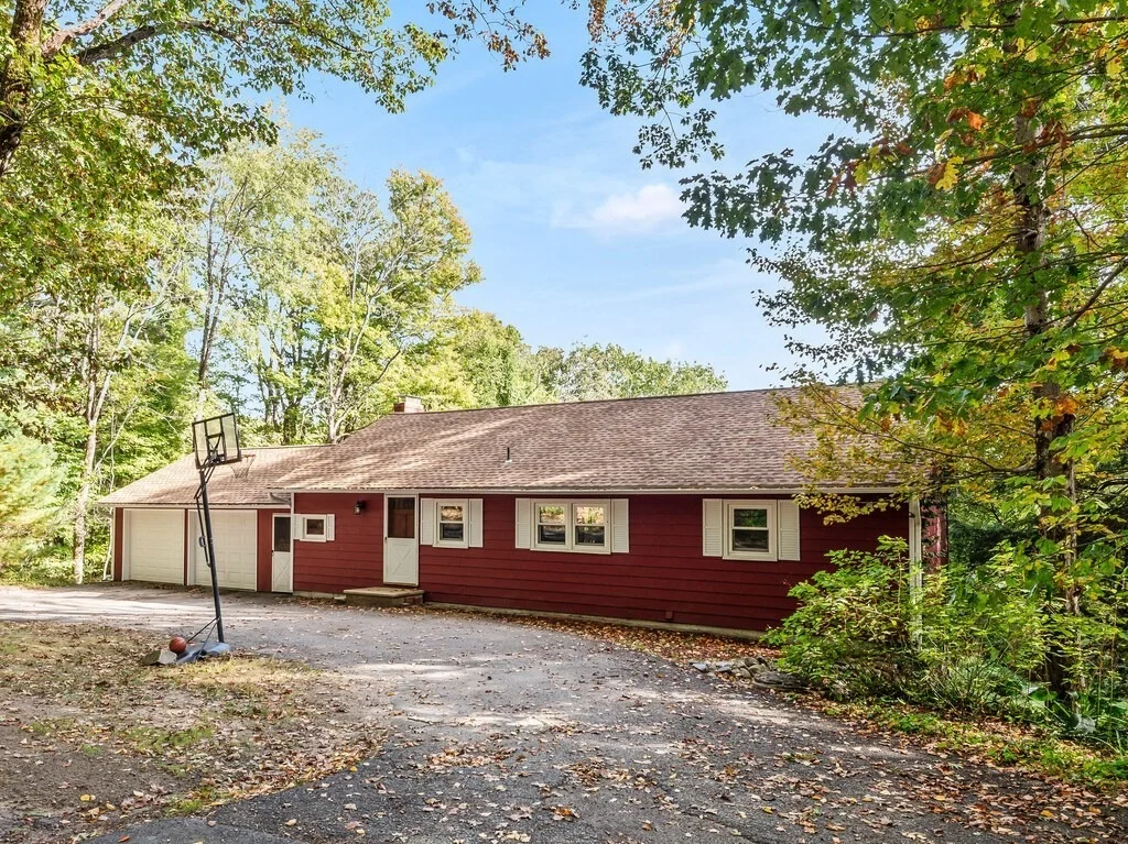 Photo of 30 Russell Hill Rd