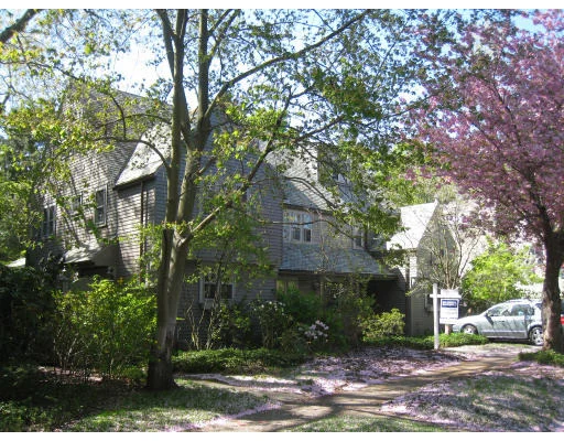 Photo of 110 Coolidge Hill