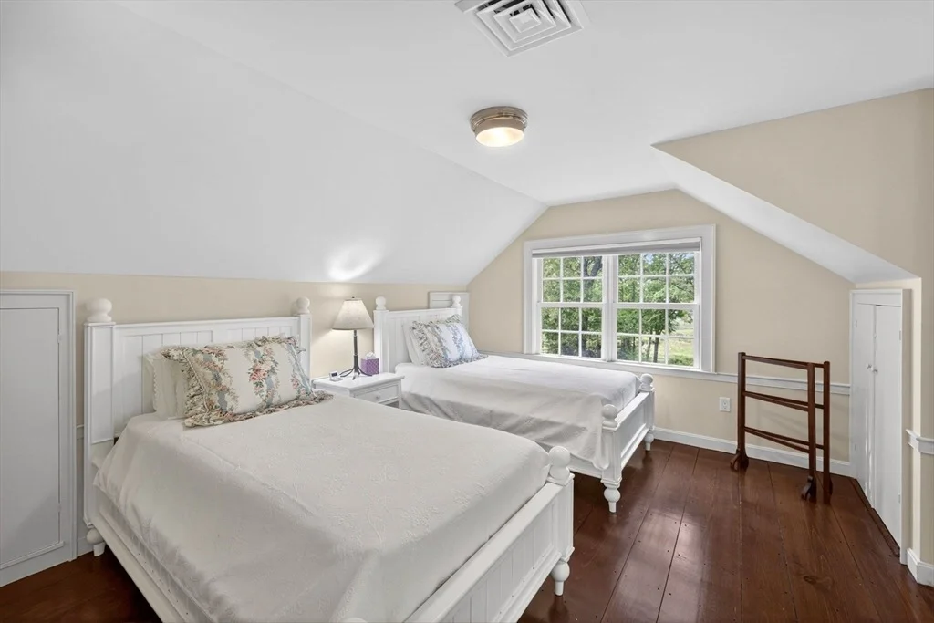 Photo of 109 Eel River Road