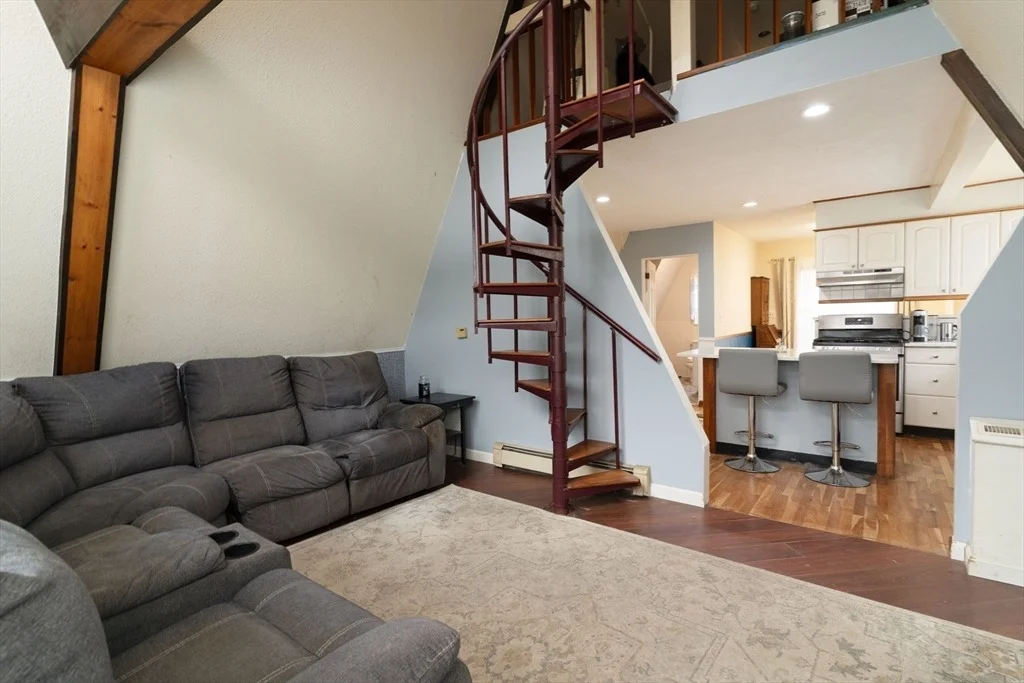 Photo of 68 Lyon Rd