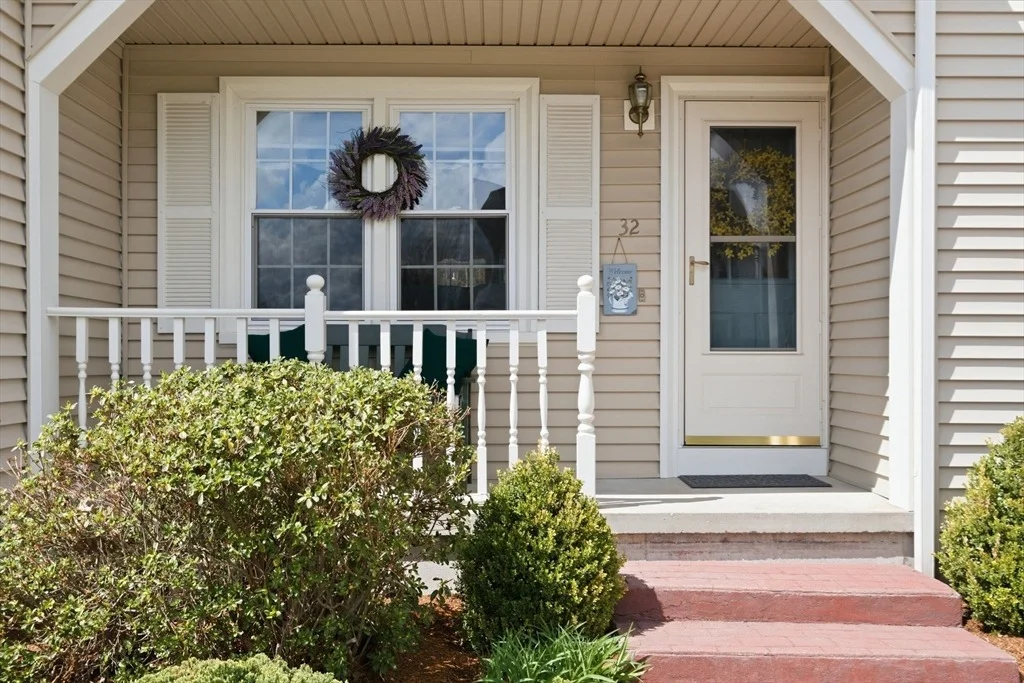 Photo of 32 Dolly Dr