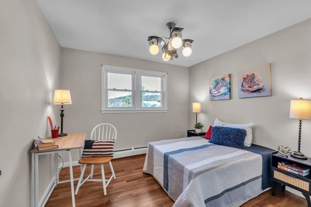 Photo of 132 Winifred Ave