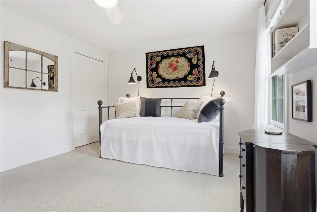 Photo of 22 Kettell Plain Rd