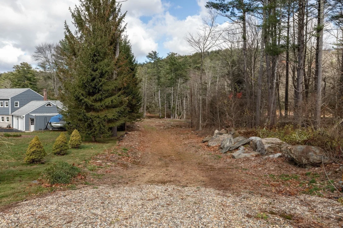 Photo of 12 Point Eastalee Drive