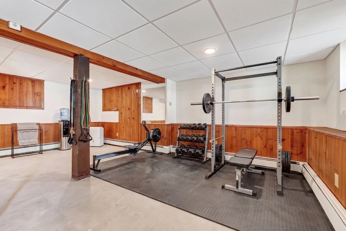 Photo of 83 Beacon Street