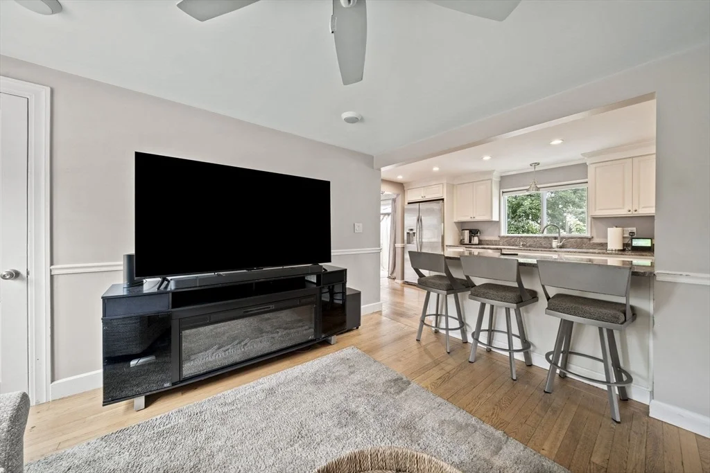 Photo of 78 Doris Dr