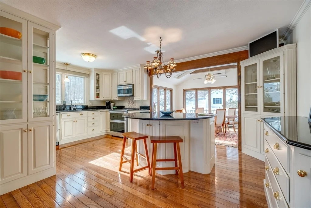 Photo of 697 Florence Road