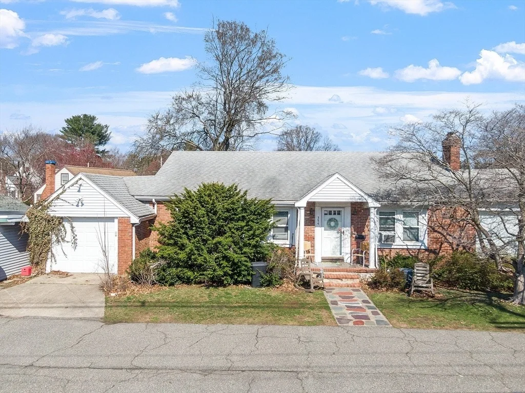 Photo of 344 Broadway