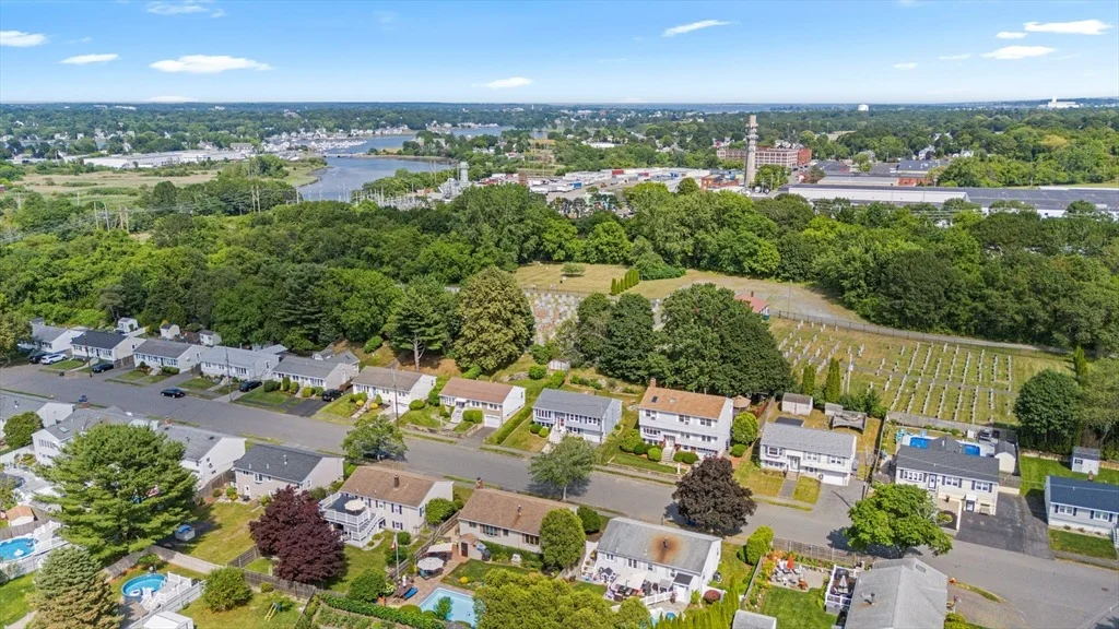 Photo of 15 Wiseman Dr