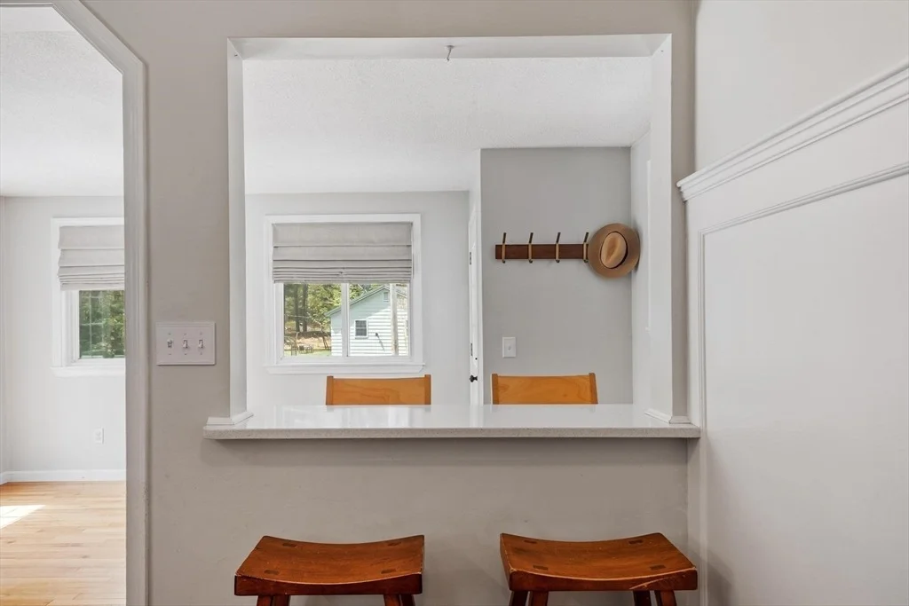 Photo of 123 Plain Rd