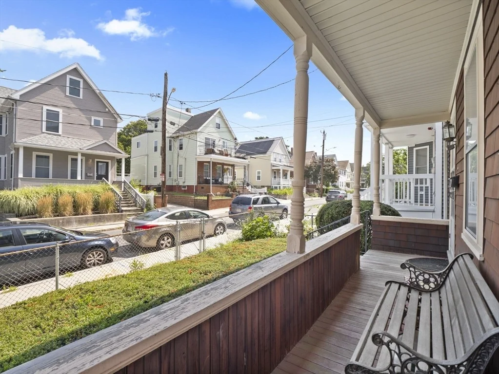 Photo of 27 Alpine St