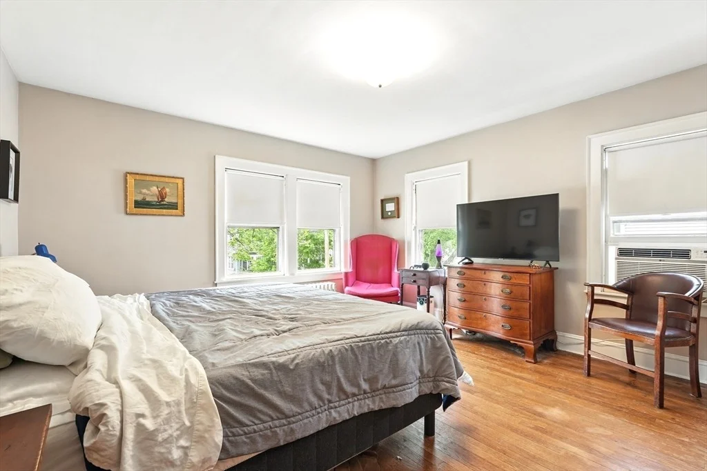 Photo of 20 Ferrante Avenue