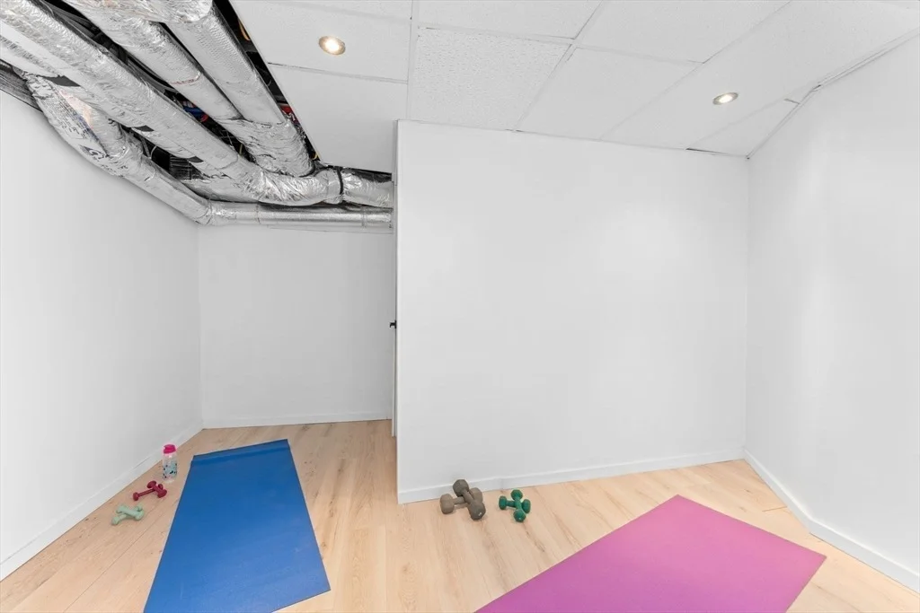 Photo of Unit 1 at 446 Broadway