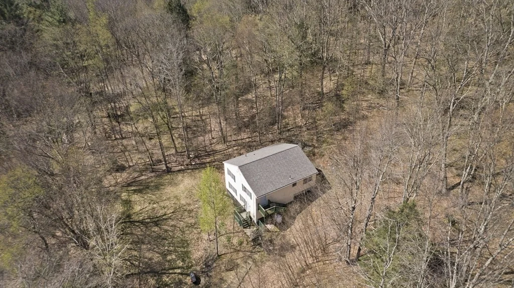 Photo of 300 Middlefield