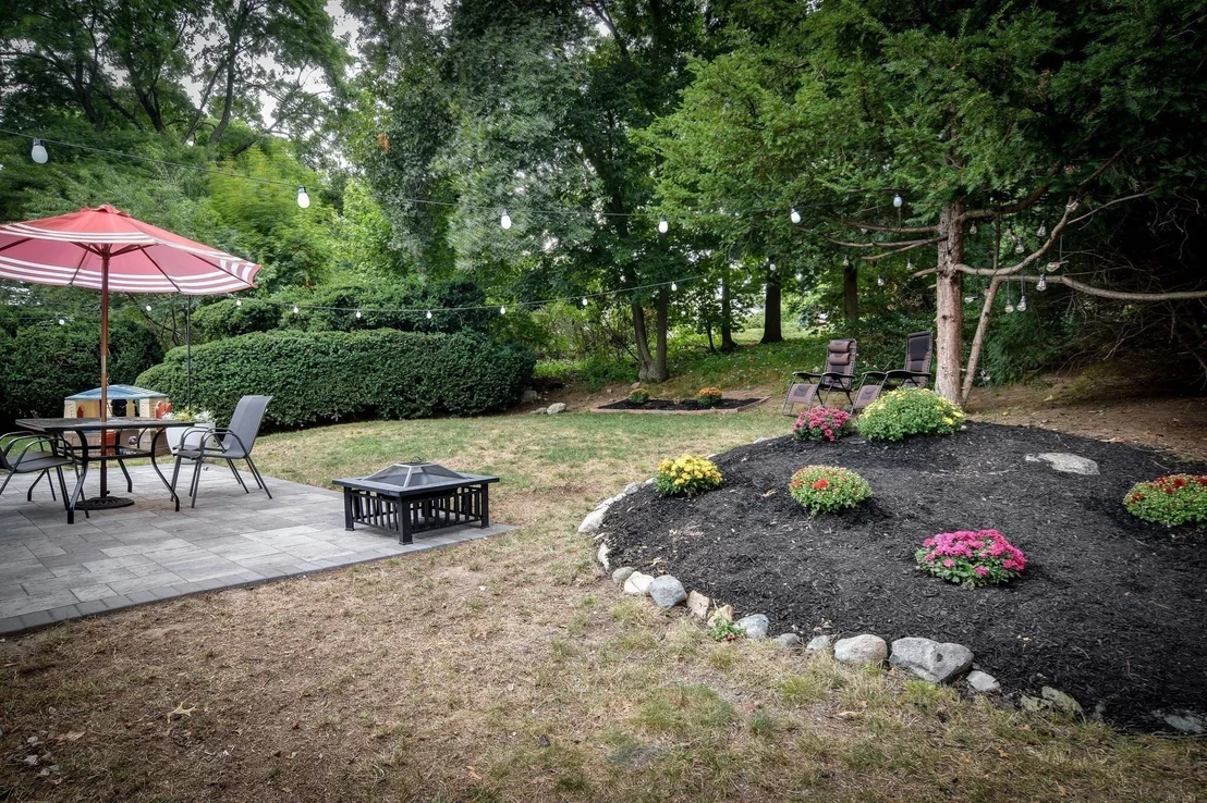 Photo of 70 Lockland Ave