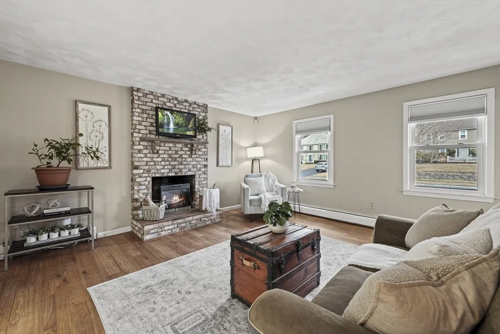 Photo of 9 Thaddeus Mason Road