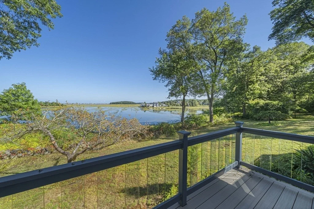 Photo of 110 Damon's Point Road